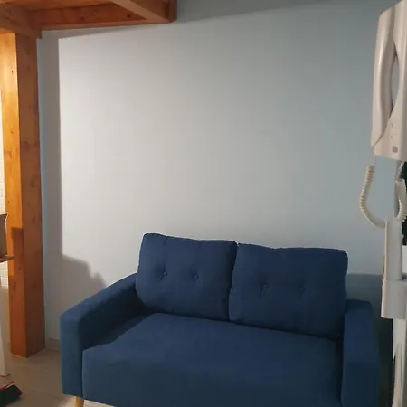 Apartment Dimora Li Vinti *